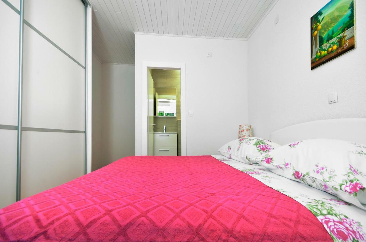 Apartments Vekic Makarska Eksteriør billede