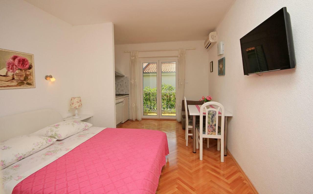 Apartments Vekic Makarska Eksteriør billede